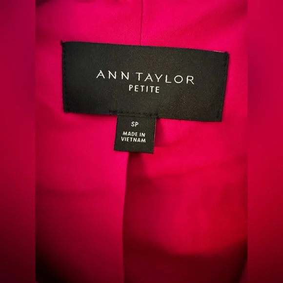 Ann Taylor women’s double breasted trenchcoat in razzle dazzle, petite small. 🩷 - Picture 7 of 13